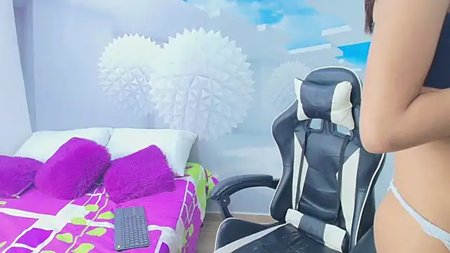 DEMI LEED online show from March 2025 12:23:02 PM