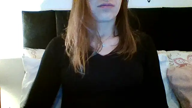 Shy Runner online show from July 2026 01:45:01 AM