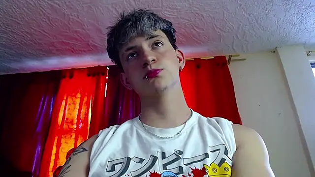 GabyThoms online show from January 2025 07:07:02 PM