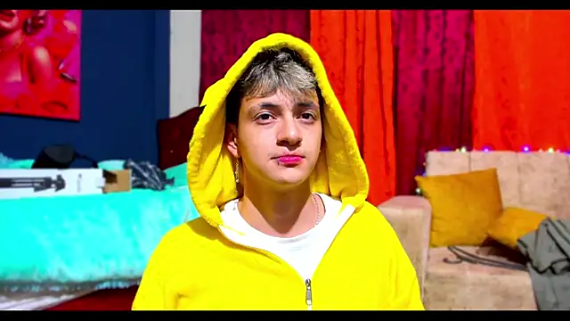 GabyThoms online show from January 2025 03:52:02 AM