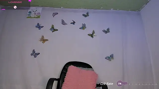 Snapshot of milysauria1 chatting on December 2024 12:51:02 PM milysauria1 online show from December 2024 12:51:02 PM