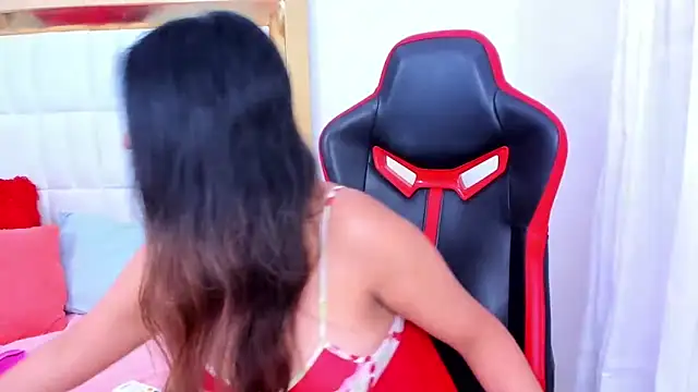 Snapshot of MadelineJackson chatting on March 2025 02:19:02 AM MadelineJackson online show from March 2025 02:19:02 AM