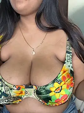 Sexy Evelynn online show from February 2026 04:10:02 AM