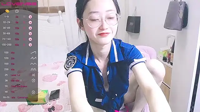 Snapshot of Destin_ chatting on March 2025 01:38:02 PM Destin online show from March 2025 01:38:02 PM