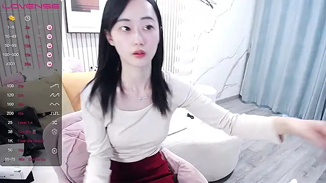 Snapshot of Destin_ chatting on September 2025 04:13:02 AM Destin online show from September 2025 04:13:02 AM