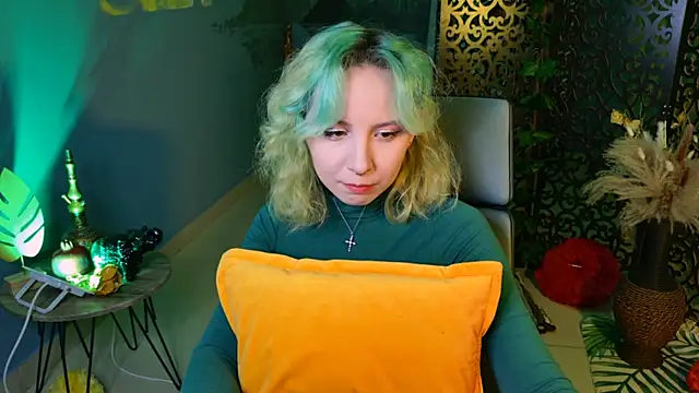 Snapshot of JasmineMilko chatting on December 2024 08:07:02 AM JasmineMilko online show from December 2024 08:07:02 AM
