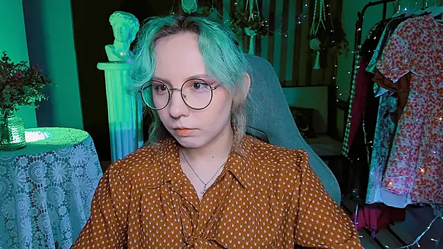 Snapshot of JasmineMilko chatting on December 2024 05:12:02 AM JasmineMilko online show from December 2024 05:12:02 AM