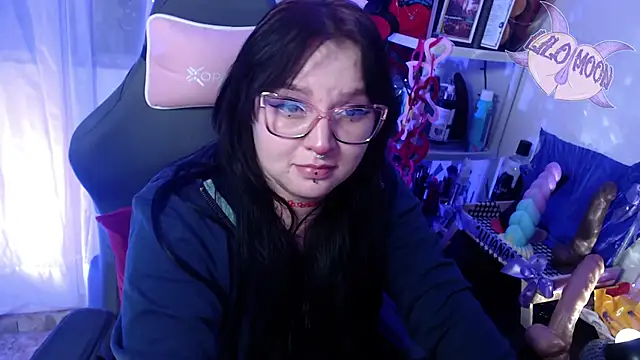 Snapshot of LiloMoon69 chatting on February 2025 06:20:02 AM LiloMoon69 online show from February 2025 06:20:02 AM