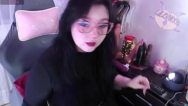 Snapshot of LiloMoon69 chatting on September 2025 01:16:02 PM LiloMoon69 online show from September 2025 01:16:02 PM