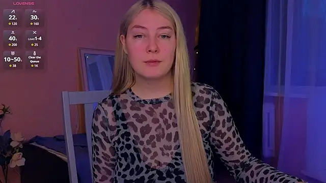 Snapshot of Catherine_River chatting on December 2025 11:16:02 AM Catherine River online show from December 2025 11:16:02 AM