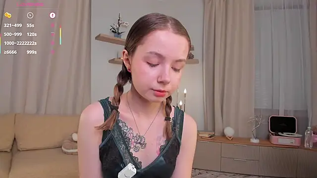 Snapshot of DominikaElis chatting on November 2025 09:14:01 PM DominikaElis online show from November 2025 09:14:01 PM