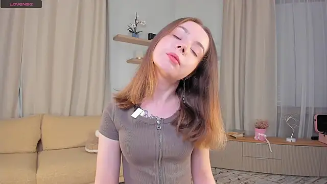 Snapshot of DominikaElis chatting on November 2025 09:47:01 PM DominikaElis online show from November 2025 09:47:01 PM