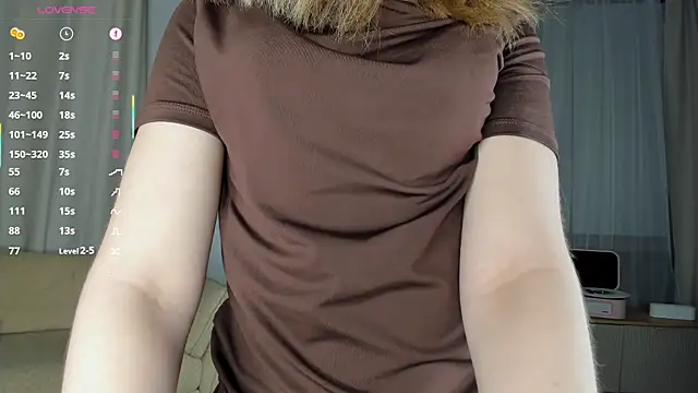 Snapshot of DominikaElis chatting on November 2025 09:20:02 PM DominikaElis online show from November 2025 09:20:02 PM