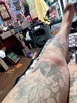 Snapshot of Hucharlyboym chatting on September 2025 10:59:01 AM Hucharlyboym online show from September 2025 10:59:01 AM