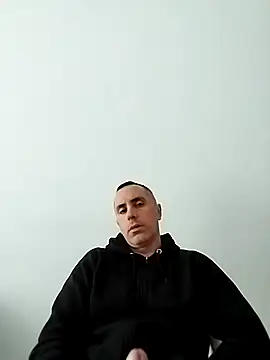 Snapshot of HELL_FIRE chatting on October 2025 04:08:02 PM HELL FIRE online show from October 2025 04:08:02 PM