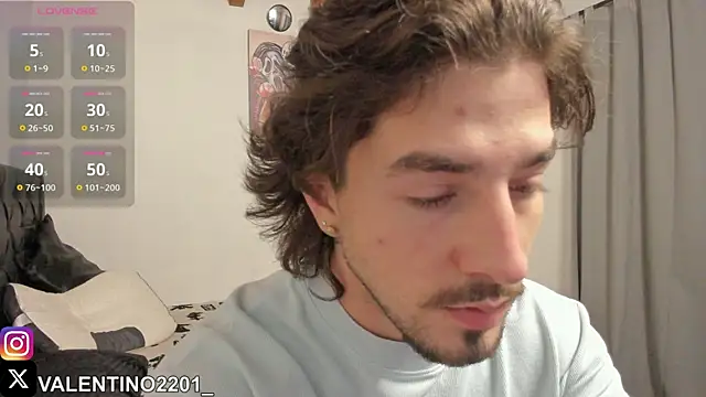 Snapshot of Valentino_Xander chatting on October 2025 12:31:01 AM Valentino Xander online show from October 2025 12:31:01 AM