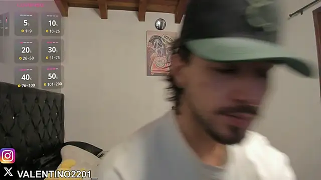 Snapshot of Valentino_Xander chatting on October 2025 12:55:02 AM Valentino Xander online show from October 2025 12:55:02 AM