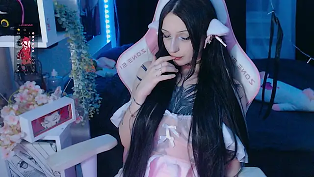 Snapshot of hikmurr chatting on December 2024 06:17:01 PM hikmurr online show from December 2024 06:17:01 PM