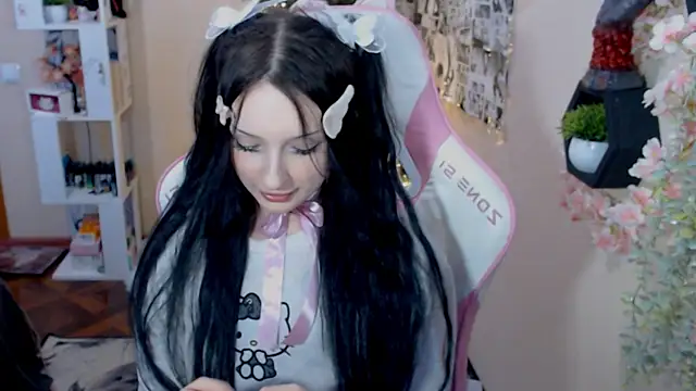 Snapshot of hikmurr chatting on December 2024 06:42:02 PM hikmurr online show from December 2024 06:42:02 PM