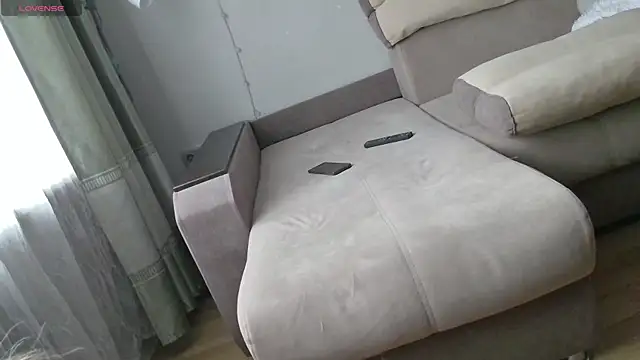 Snapshot of MilaaMilaa chatting on November 2025 04:23:02 AM MilaaMilaa online show from November 2025 04:23:02 AM