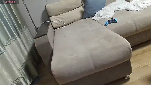 Snapshot of MilaaMilaa chatting on November 2025 09:46:01 AM MilaaMilaa online show from November 2025 09:46:01 AM