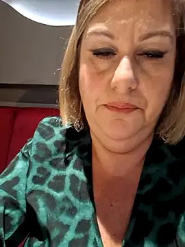 Mara-24 online show from November 2025 07:56:02 PM