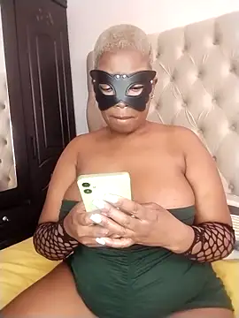 Snapshot of bigbootyboohle chatting on September 2025 08:38:02 AM bigbootyboohle online show from September 2025 08:38:02 AM