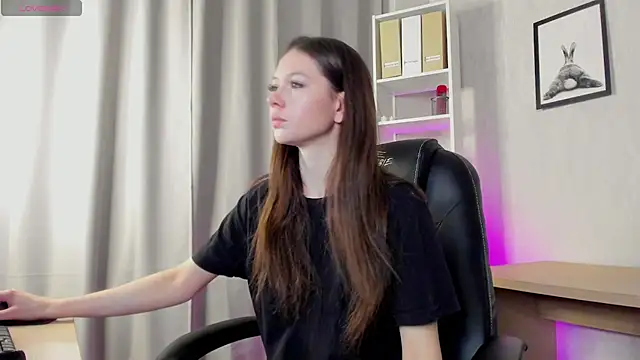 Nicole Charm online show from March 2025 11:09:02 PM