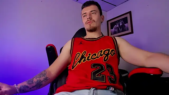 james connor2 online show from January 2025 07:00:02 PM