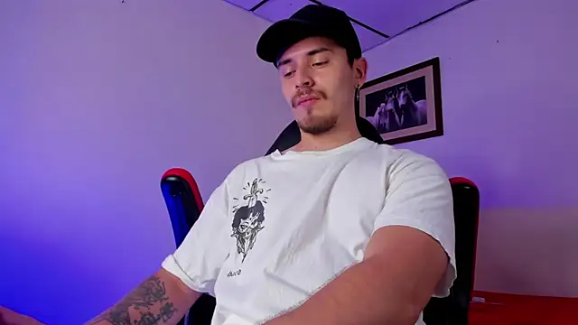 james connor2 online show from January 2025 06:52:01 PM