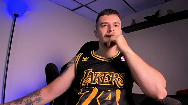 Snapshot of james_connor2 chatting on March 2026 07:09:01 PM james connor2 online show from March 2026 07:09:01 PM