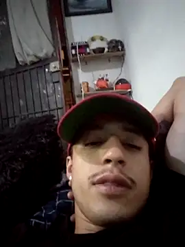 Snapshot of Gibbzmx chatting on October 2025 04:33:01 AM Gibbzmx online show from October 2025 04:33:01 AM