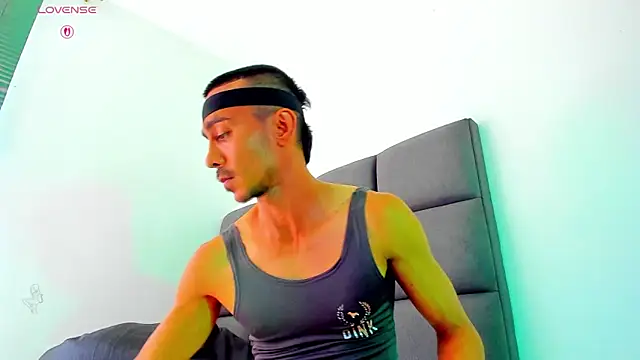 Snapshot of steven_hott8 chatting on March 2026 03:04:01 PM steven hott8 online show from March 2026 03:04:01 PM