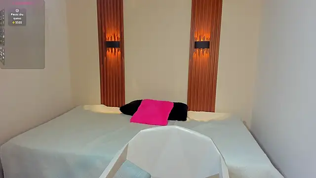 AliceRoss0 online show from November 2025 08:11:02 PM