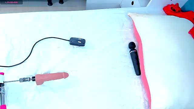 CintiaVega online show from February 2025 03:04:01 PM