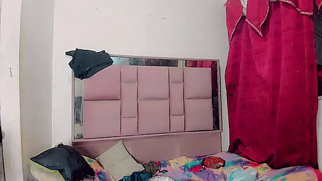 Snapshot of dirtycock2002 chatting on April 2026 08:44:01 PM dirtycock2002 online show from April 2026 08:44:01 PM