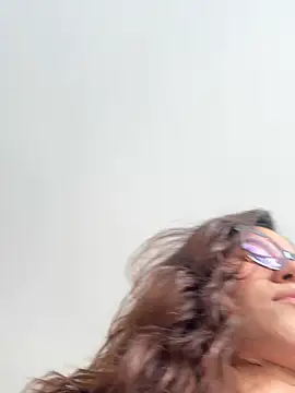 ValeriEvan online show from June 2026 07:04:02 PM