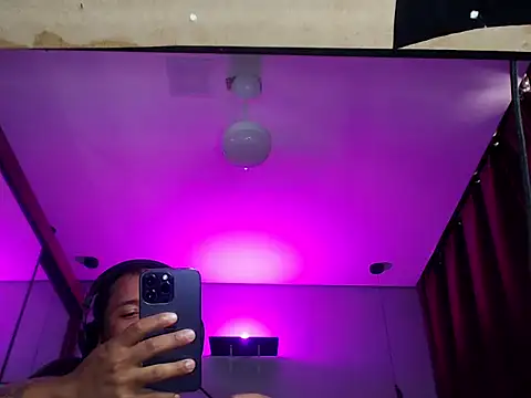 Ale Mineiro online show from March 2026 09:48:02 AM