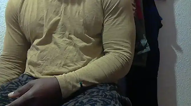 mmoiblack online show from February 2025 07:53:02 PM