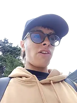 Cuervo maniaco online show from December 2024 06:31:02 PM