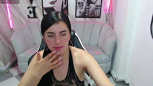 Snapshot of _samantha_b chatting on December 2024 06:55:02 PM samantha b online show from December 2024 06:55:02 PM