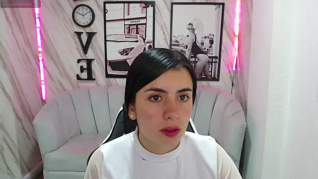 Snapshot of _samantha_b chatting on January 2025 12:45:02 PM samantha b online show from January 2025 12:45:02 PM