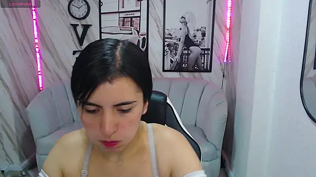 Snapshot of _samantha_b chatting on January 2025 12:53:01 PM samantha b online show from January 2025 12:53:01 PM