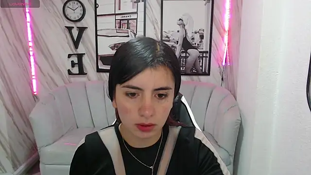 Snapshot of _samantha_b chatting on January 2025 12:39:02 PM samantha b online show from January 2025 12:39:02 PM