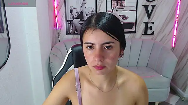 Snapshot of _samantha_b chatting on March 2025 12:44:02 PM samantha b online show from March 2025 12:44:02 PM