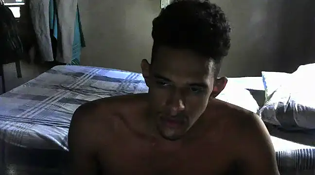 RenziTatte online show from February 2025 08:54:02 PM