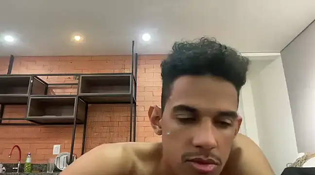 RenziTatte online show from March 2025 11:58:02 PM