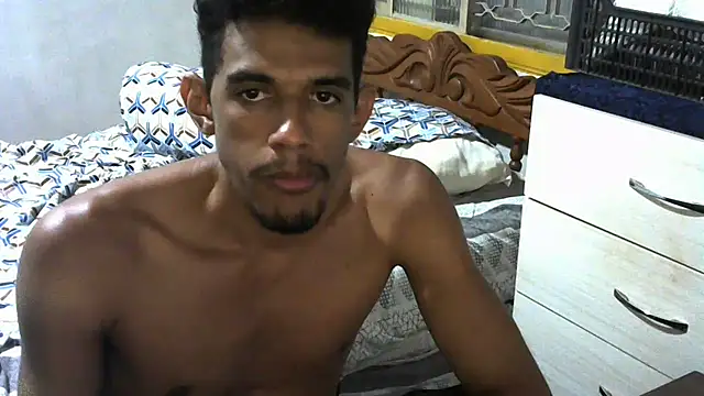 RenziTatte online show from March 2025 10:04:02 PM