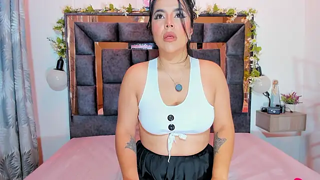 Snapshot of AmbeerBecker chatting on March 2026 03:08:01 AM AmbeerBecker online show from March 2026 03:08:01 AM