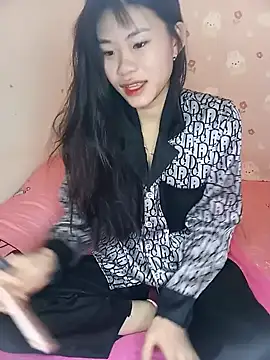 Snapshot of Alissa_121 chatting on December 2024 01:22:01 PM Alissa 121 online show from December 2024 01:22:01 PM